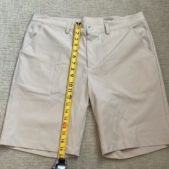 Mizzen+Main Harbour shorts khaki/beige - Picture 4 of 4